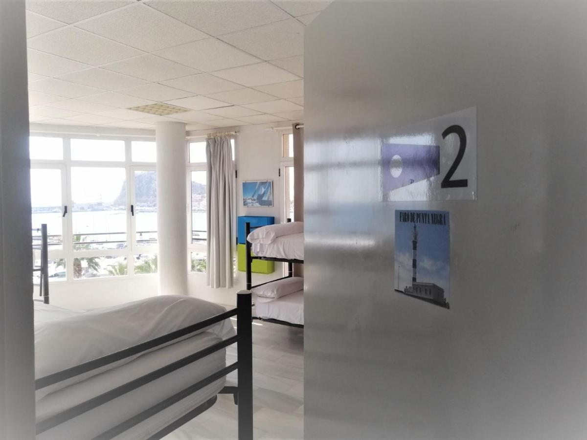 Hostel Club Nautico De