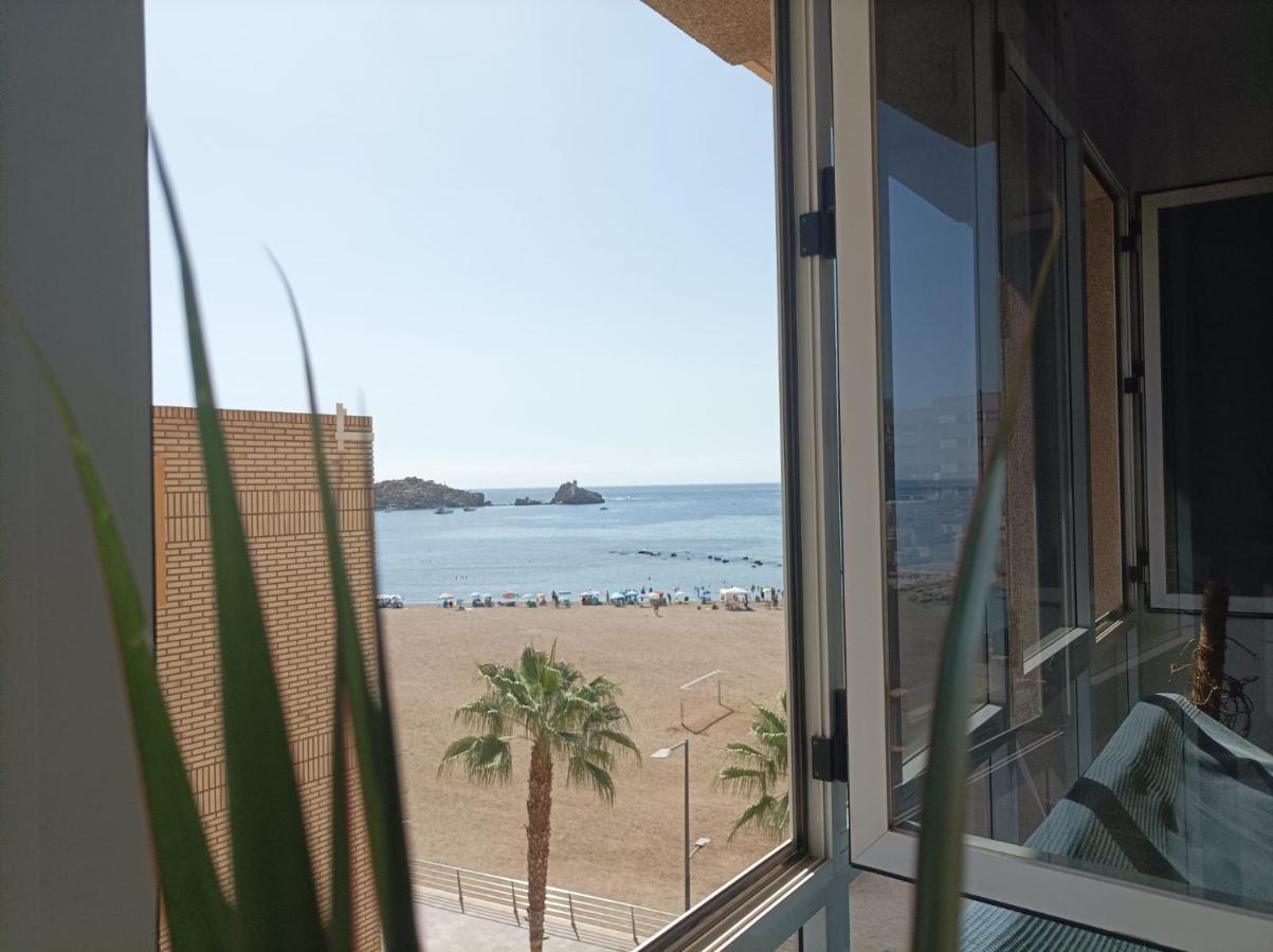 Club Nautico De * Aguilas